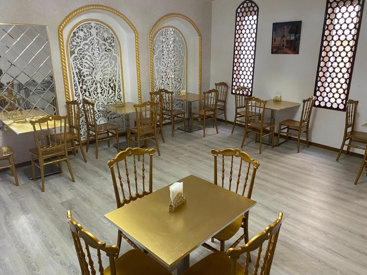 Hotel Uzbegim Urgench Esterno foto