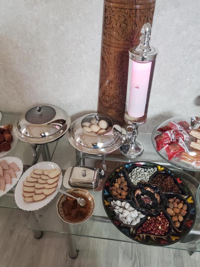 Hotel Uzbegim Urgench Esterno foto